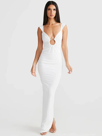 Elegante vestido maxi de tirantes finos para vacaciones