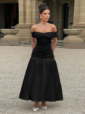 Elegante vestido maxi plisado de fiesta en forma de A