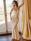 Vestido de fiesta de sirena ajustado, plisado y de encaje
