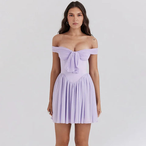 Vestido de vacaciones de corte A con cintura cruzada de malla