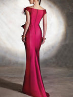 Vestidos de madre de la novia con hombros descubiertos, corte trompeta/sirena y abertura lateral 