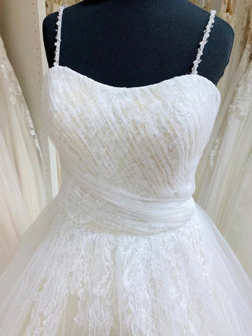Tulle Lace Spaghetti Straps Appliqued Ball Gown Wedding Dresses