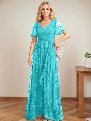 A-Linien-Kleid mit V-Ausschnitt, asymmetrischem Spitzenbesatz und Kaskadenrüschen für die Mutter der Braut 