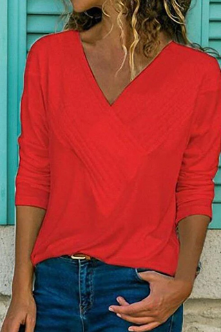 Klassische Basic-Oberteile mit V-Ausschnitt und langen Ärmeln