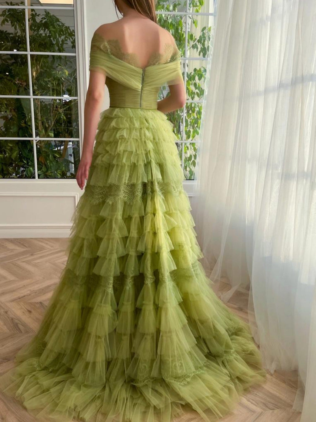 A-Linien-Tüll-Abendkleid mit schulterfreiem Ausschnitt