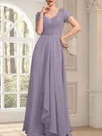 A-Linien-Kleid mit herzförmigem Herzausschnitt, bodenlang, aus Chiffon und Spitze, mit Perlenstickerei und Kaskadenrüschen – ideal für die Mutter der Braut