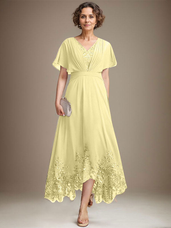 A-Linien-Kleid aus Chiffon mit asymmetrischem V-Ausschnitt und Spitze für die Mutter der Braut mit Falten