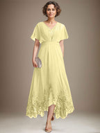 A-Linien-Kleid aus Chiffon mit asymmetrischem V-Ausschnitt und Spitze für die Mutter der Braut mit Falten