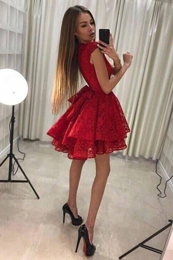 A-Line Round Neck Short Lace Homecoming Party Dress