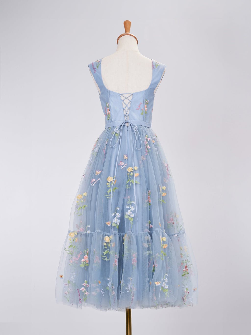 Langes, bodenblaues A-Linien-Abendkleid mit Herzausschnitt und Stickerei