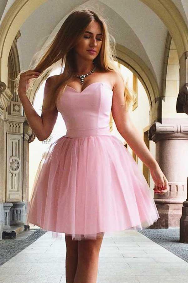 A-Line Sweetheart Lace-up Short Tulle Homecoming Dress
