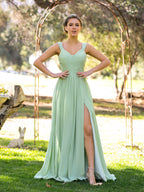 Vestido de dama de honor de gasa con escote en V y corte A hasta el suelo