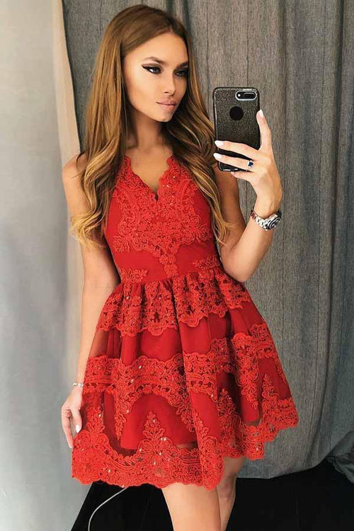 A-Line V-Neck Short Tulle Homecoming Dress with Appliques Beading