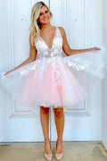 Vestido de fiesta corto de tul escote en V línea A