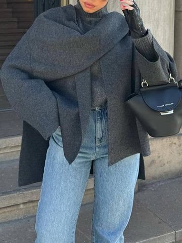 Capa tipo chal estilo vintage gris con bufanda 