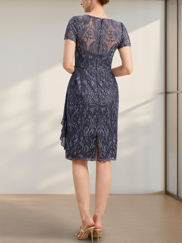 Etuikleid/Säulenkleid mit Illusion-Ausschnitt, knielang, aus Chiffon mit Spitze, Kaskadenrüschen und Pailletten für die Mutter der Braut