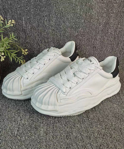 Zapatos planos blancos versátiles con tiras cruzadas para mujer 