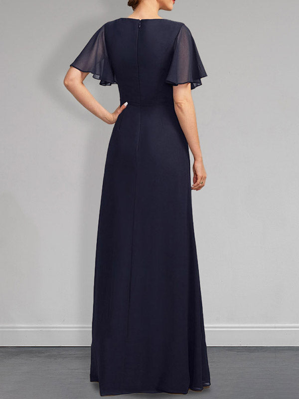 A-Linien-Kleid aus Chiffon in Bodenlänge mit asymmetrischem Schnitt, plissiert und mit Pailletten und Perlenstickerei