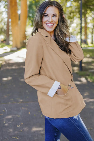 Blazer con cuello de solapa color albaricoque 