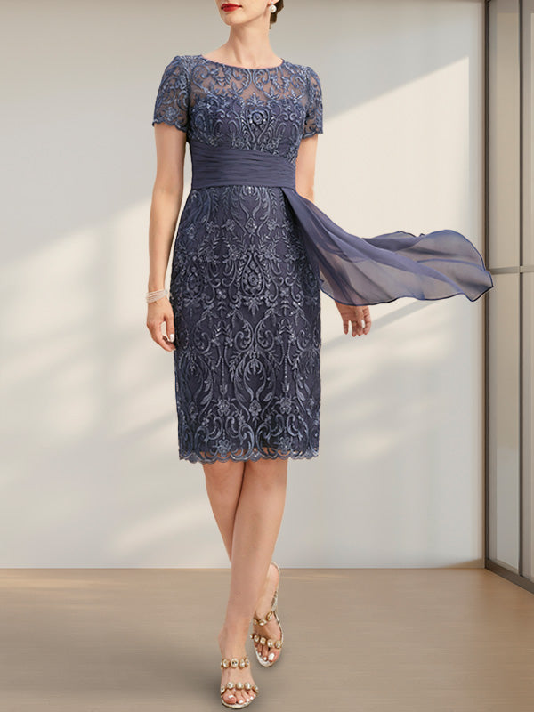 Etuikleid/Säulenkleid mit Illusion-Ausschnitt, knielang, aus Chiffon mit Spitze, Kaskadenrüschen und Pailletten für die Mutter der Braut