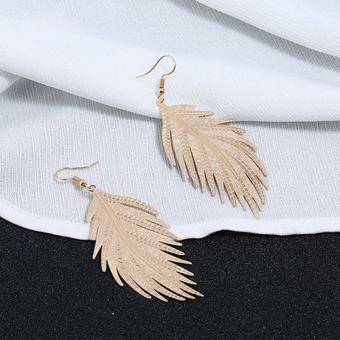 Retro Personality Fashion Feather Metal Earrings