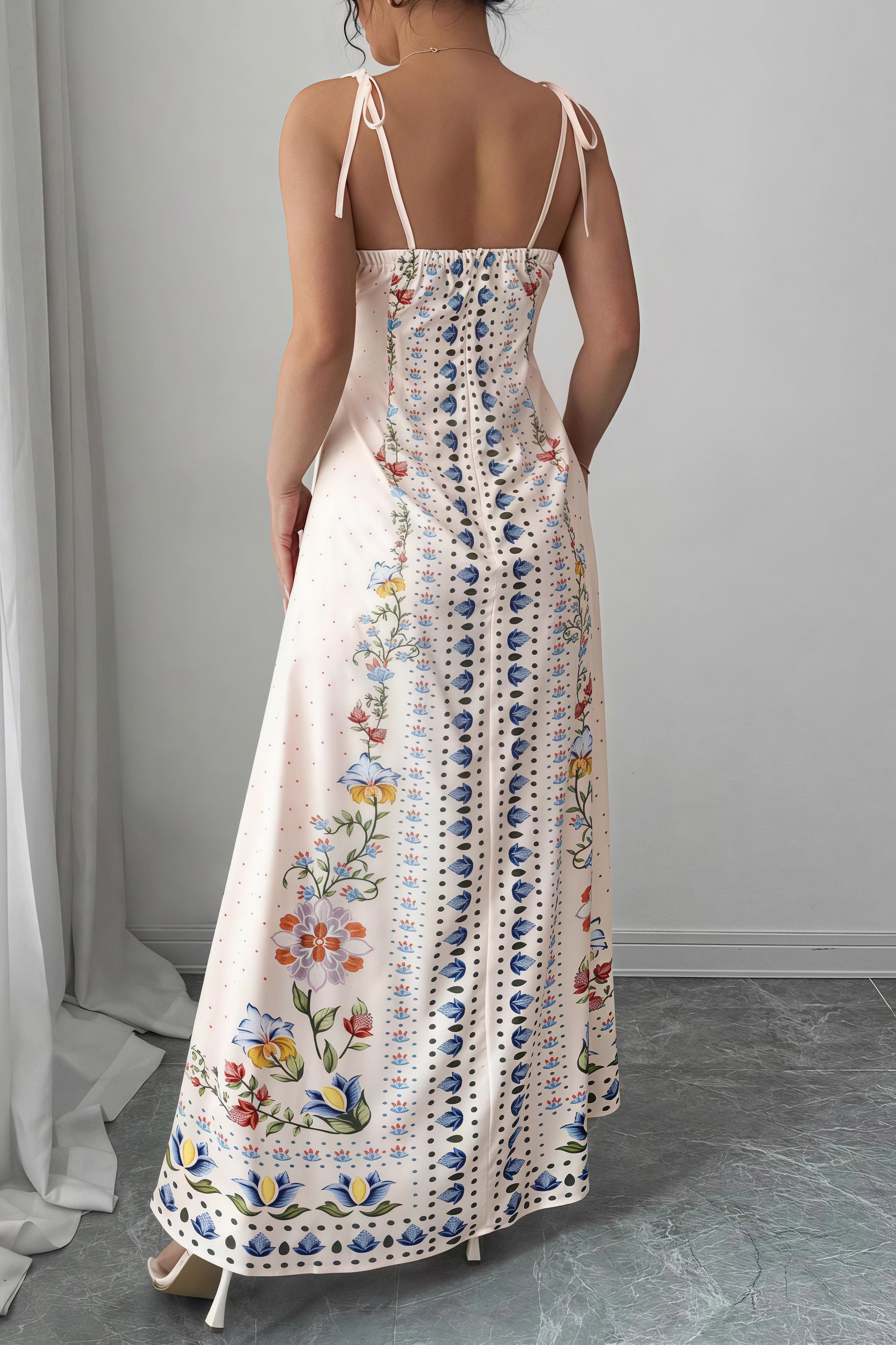 Elegant Floral Print Unique Spaghetti Strap Sleeveless Maxi Dress