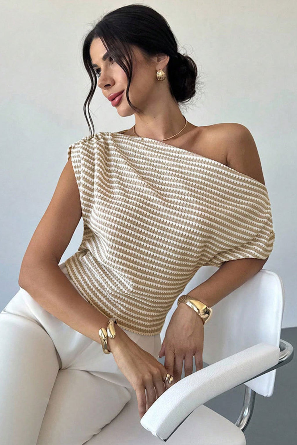 One Shoulder Striped Knit T-shirt