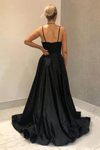 Schwarzes, langes A-Linien-Abendkleid mit Spaghettiträgern und Schleier
