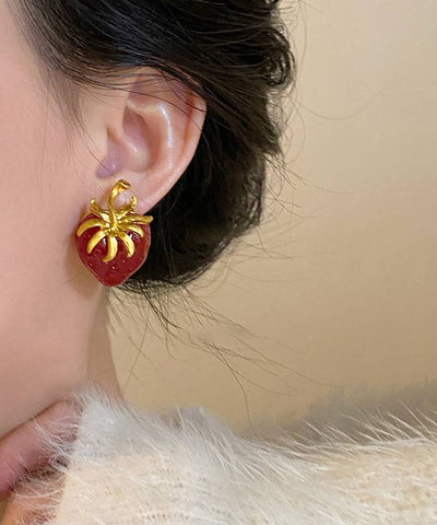 Moderne rote Ohrstecker aus Sterlingsilber mit vergoldeten Erdbeeren und Kristallen 