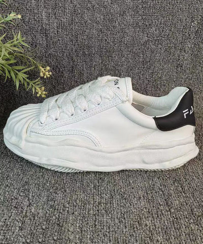 Zapatos planos blancos versátiles con tiras cruzadas para mujer 