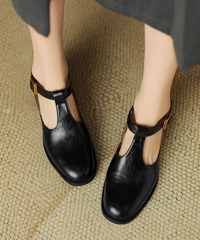 Schwarze klobige Schuhe aus Rindsleder mit Hohlsaum 