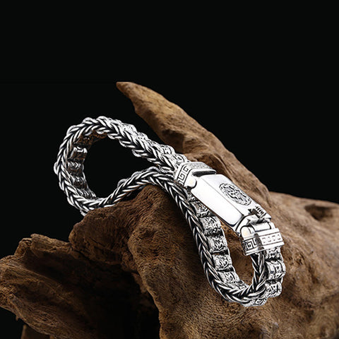 Pulsera de plata de ley con ruedas de oración y mantras budistas 