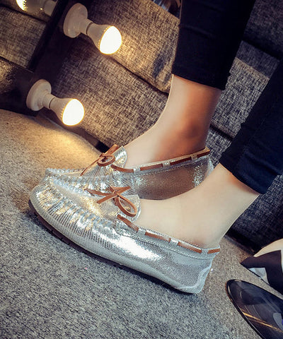 Einzigartige Spleißen Flache Schuhe Silber Pailletten Schleife Kunstleder 