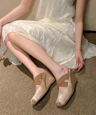 Zapatos de tacón alto con cuña y empalme caqui vintage 