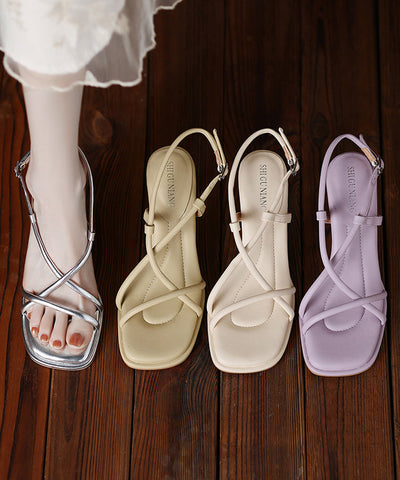 Sandalias elegantes de tacón alto con puntera abierta de piel sintética beige 