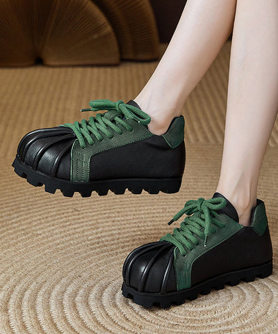 Zapatos planos de piel de vaca negra retro hechos a mano con cordones 