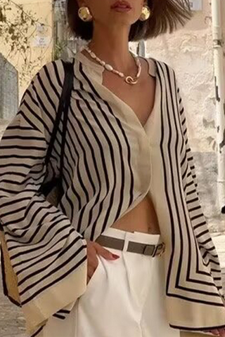 Blusas casuales de rayas con botones, aberturas y cuello redondo en contraste 