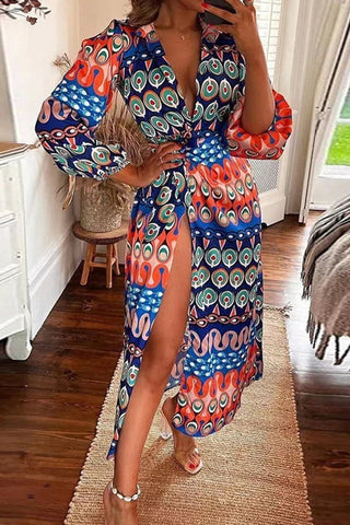 Love Many Ways – Bedrucktes Midi-Hemdkleid mit Wickel- und Schlitzdesign zum Binden 