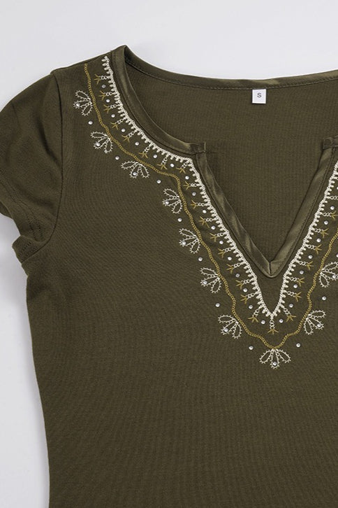 Retro V Neck Embroidered Knit Blouse