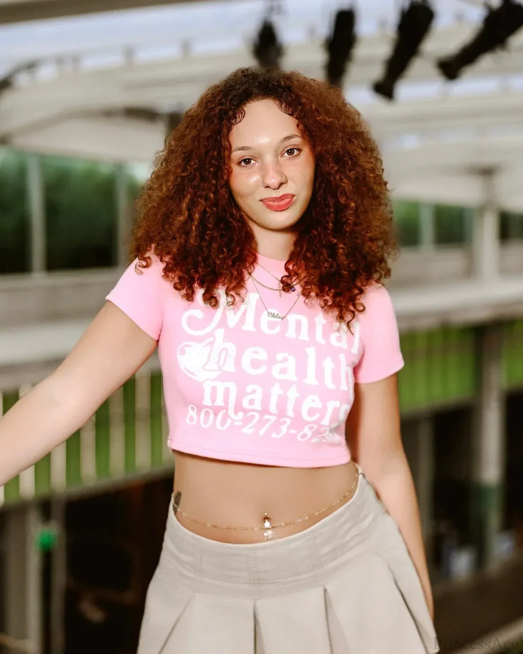 American Show Waist Letter Graphic T-shirt