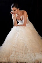 Langes Ombre-Brautkleid