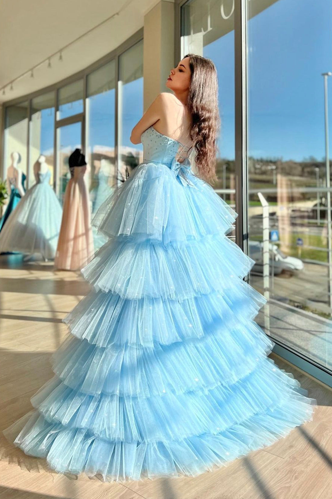 Langes, blaues Tüll-Abendkleid mit Herzausschnitt, wunderschönes A-Linien-Abendkleid mit asymmetrischem Saum