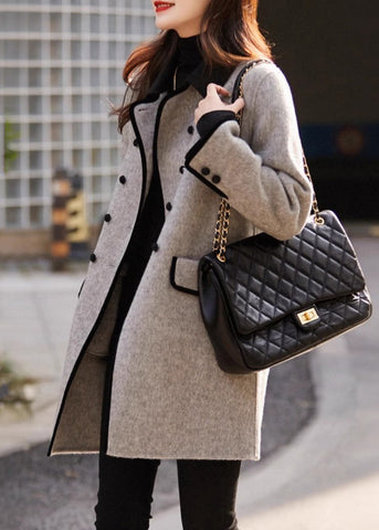 Abrigos de lana con patchwork y bolsillos dobles en el pecho en gris francés para otoño 