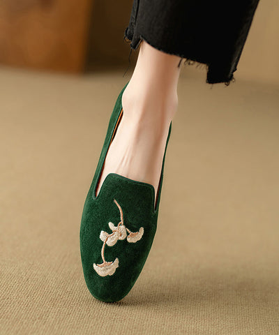 Zapatos planos de ante con bordado rosa para mujer estilo retro 