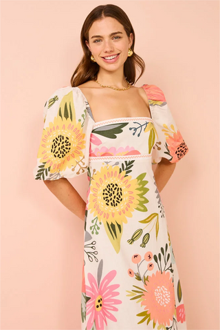Vestido midi floral con cuello cuadrado y mangas abullonadas 