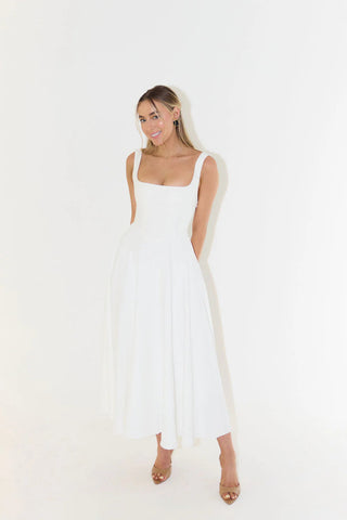 Celeste Charm - Vestido midi con escote cuadrado 