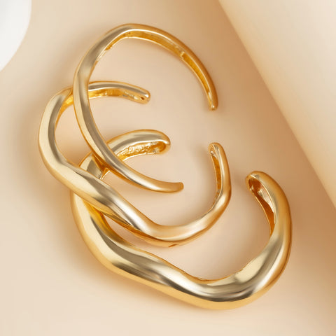 Armbandset mit unregelmäßigen Linien 