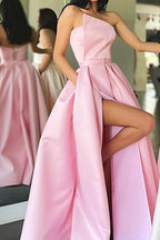 Langes, trägerloses, blaues A-Linien-Abendkleid mit Schlitz