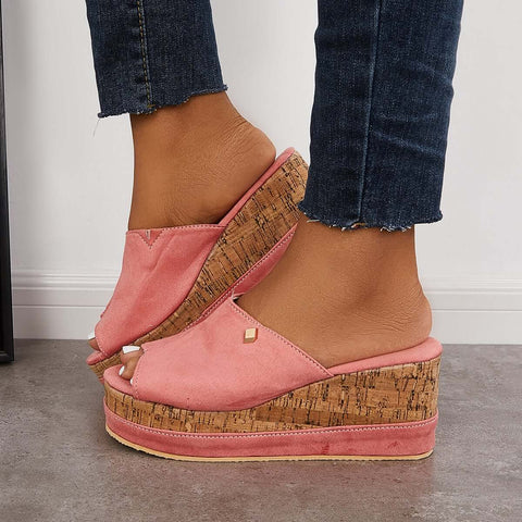 Bequeme Slip-on-Sandalen mit Korkfußbett und Plateau-Keilabsatz 
