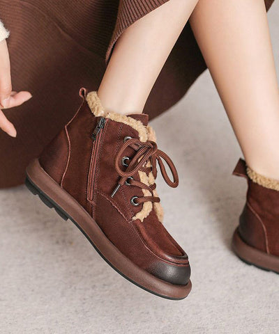 Botas marrones de piel de vaca con cordones y forro de lana afelpada 